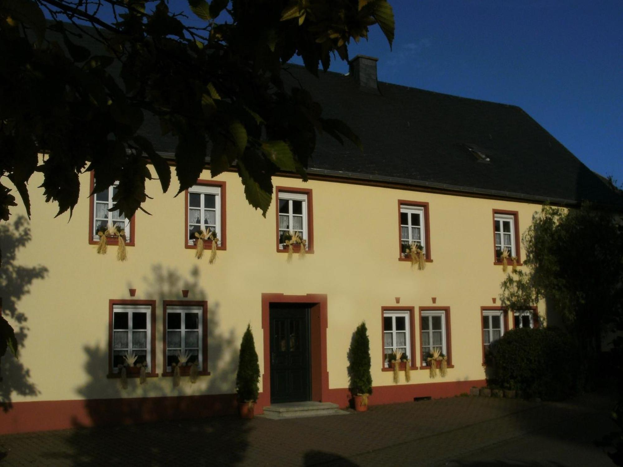 Charming Apartment In Morbach Germany With Terrace Thalfang Buitenkant foto
